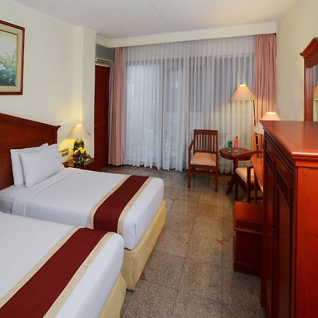 The Jayakarta Suites Bandung Restoran gambar