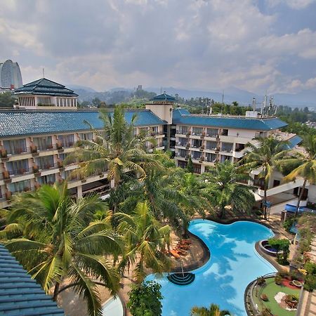 The Jayakarta Suites Bandung Luaran gambar