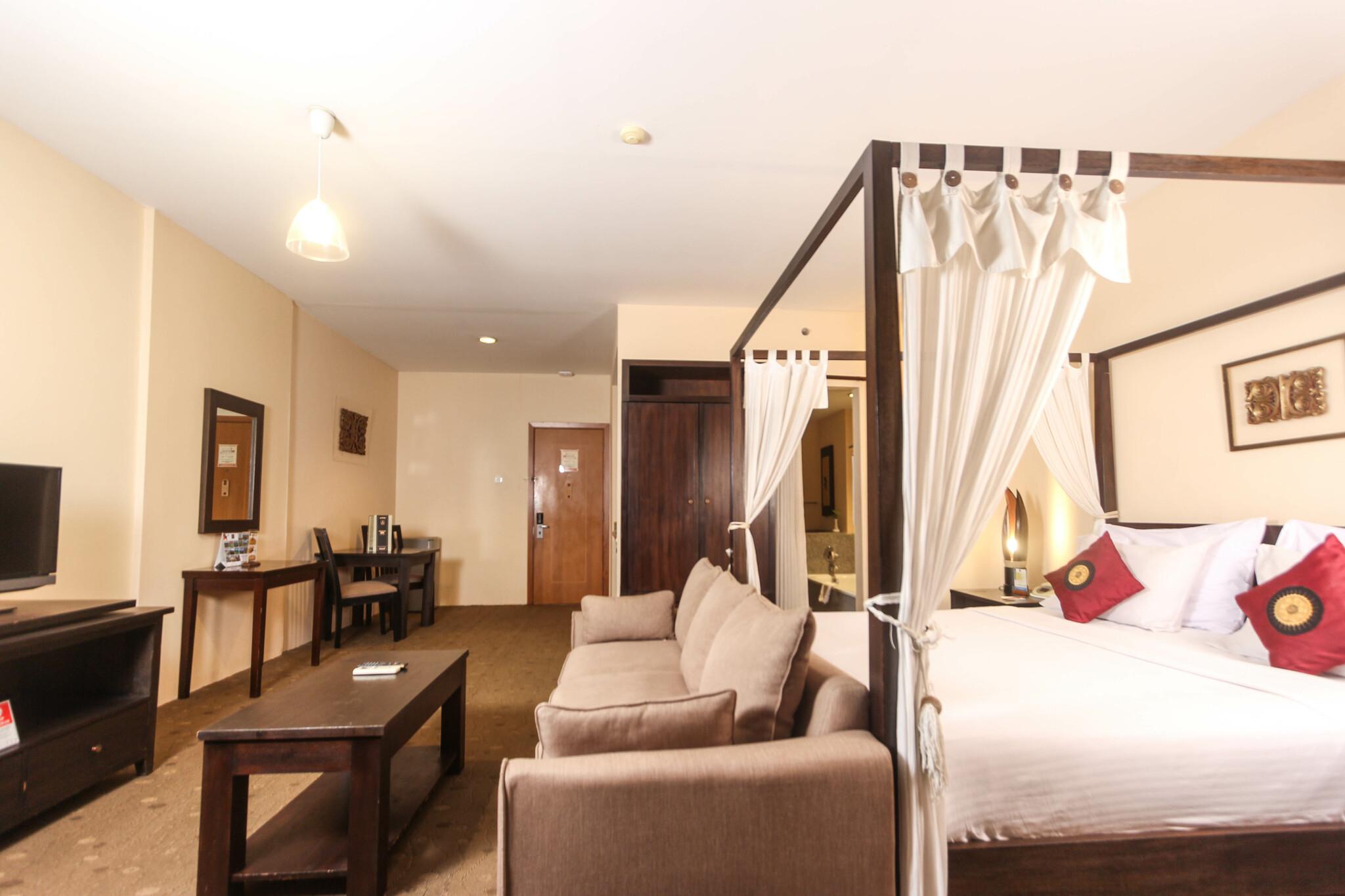 The Jayakarta Suites Bandung Luaran gambar