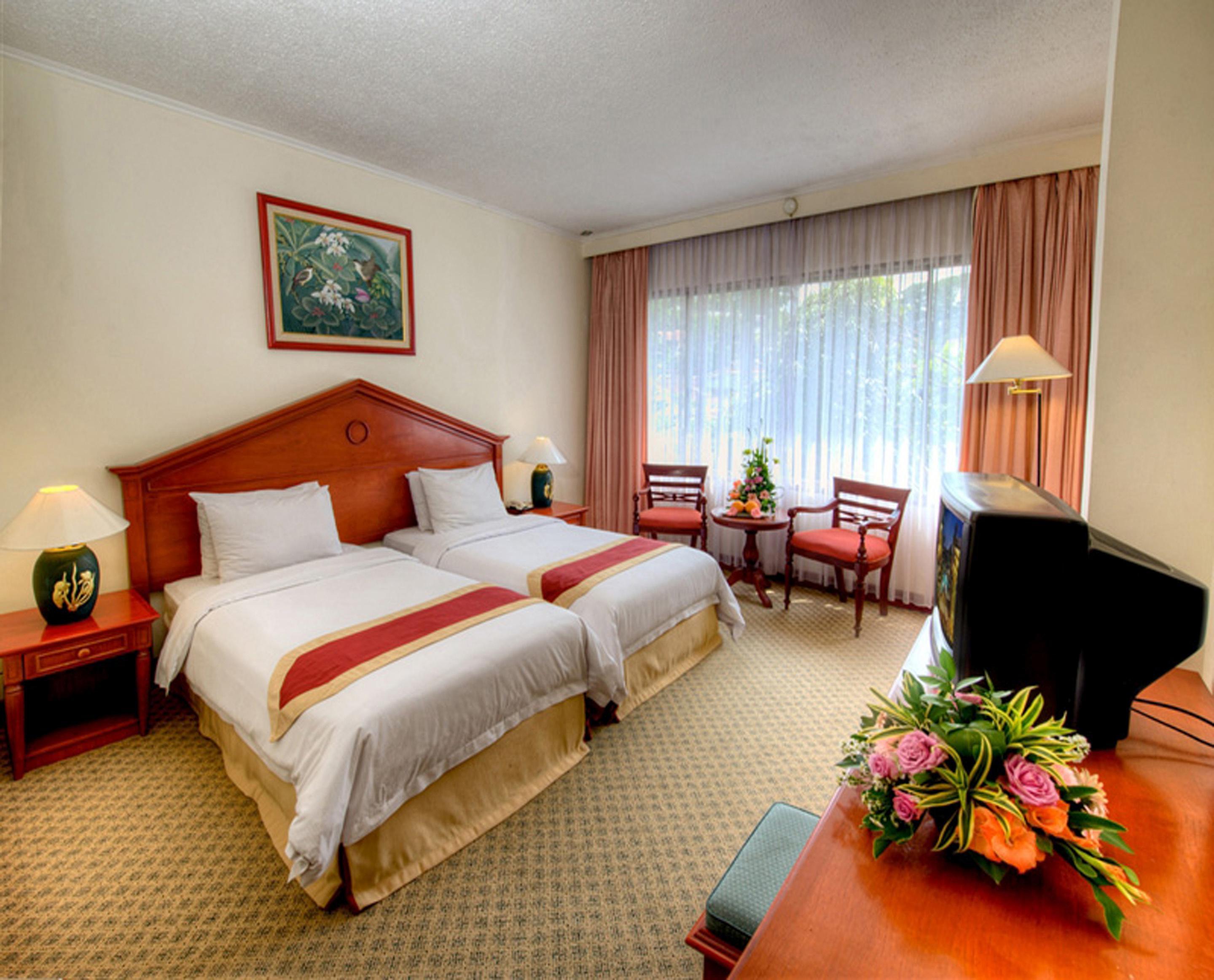 The Jayakarta Suites Bandung Luaran gambar