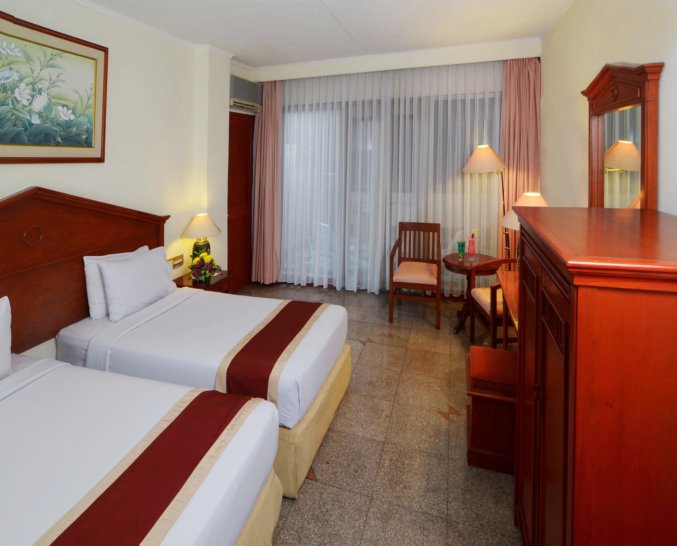 The Jayakarta Suites Bandung Restoran gambar