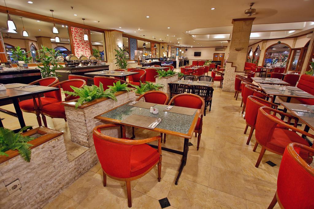 The Jayakarta Suites Bandung Luaran gambar