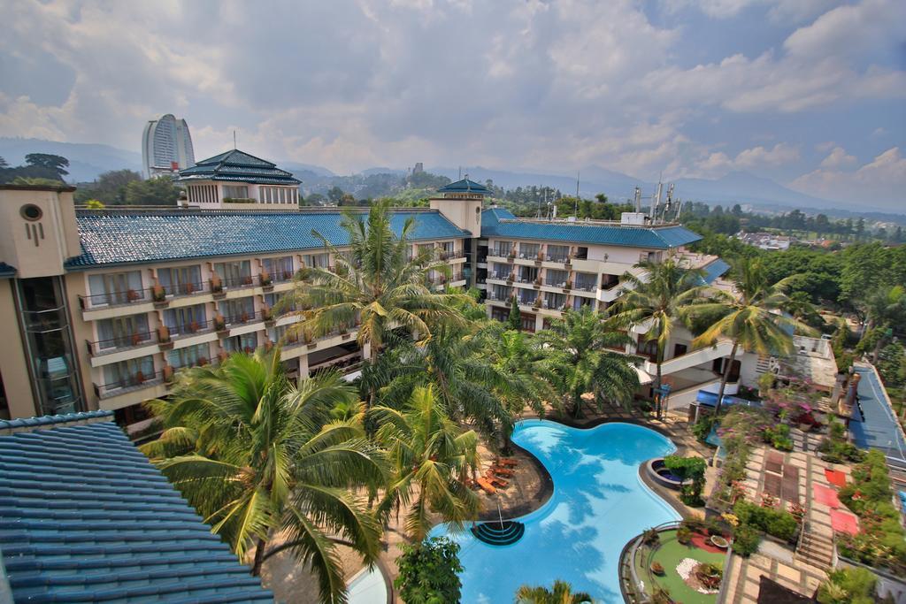 The Jayakarta Suites Bandung Luaran gambar